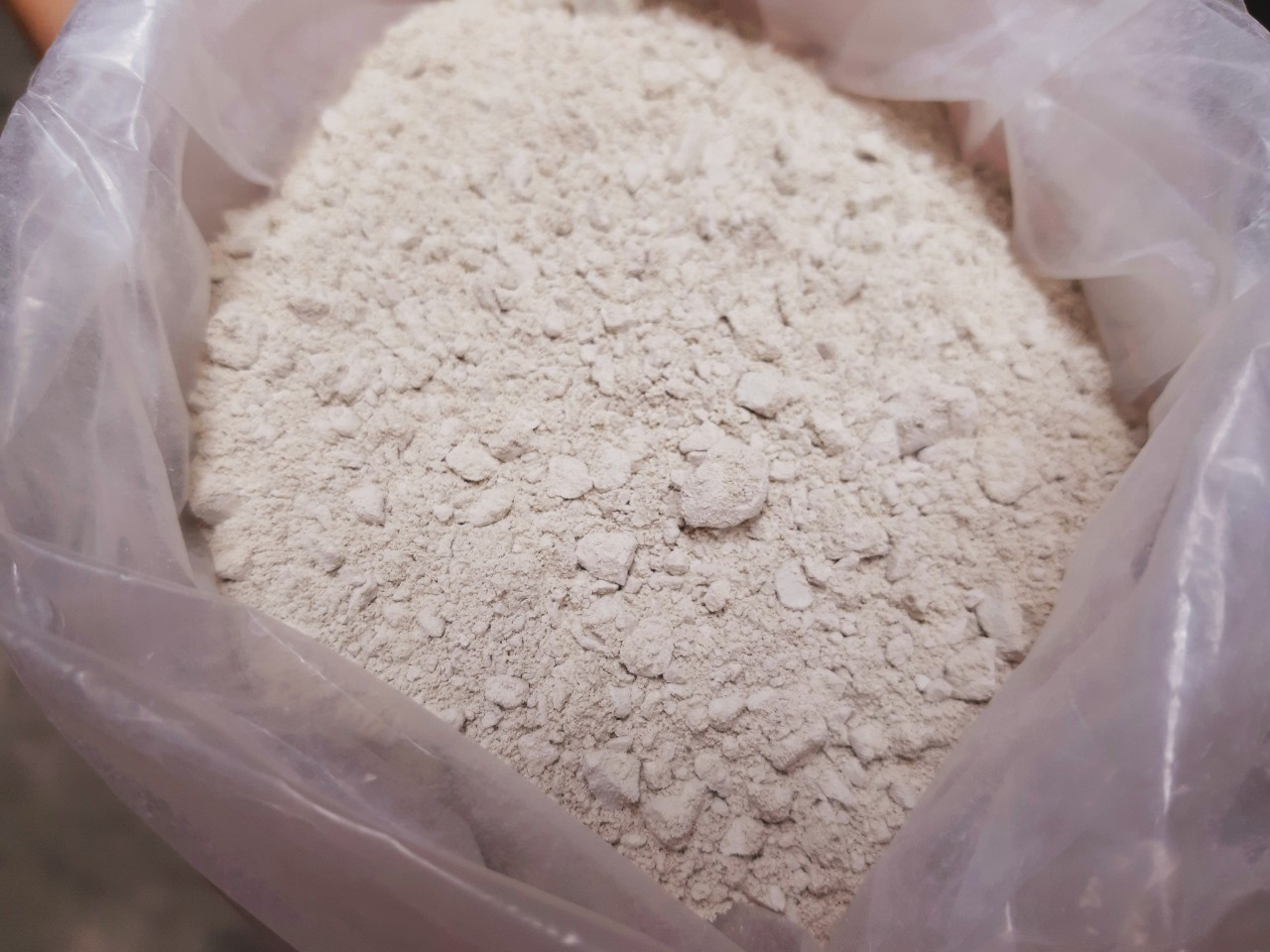 300 Gram BỘT ĐẤT SÉT TRẮNG KHAI THÁC TỰ NHIÊN ĐA CÔNG DỤNG
