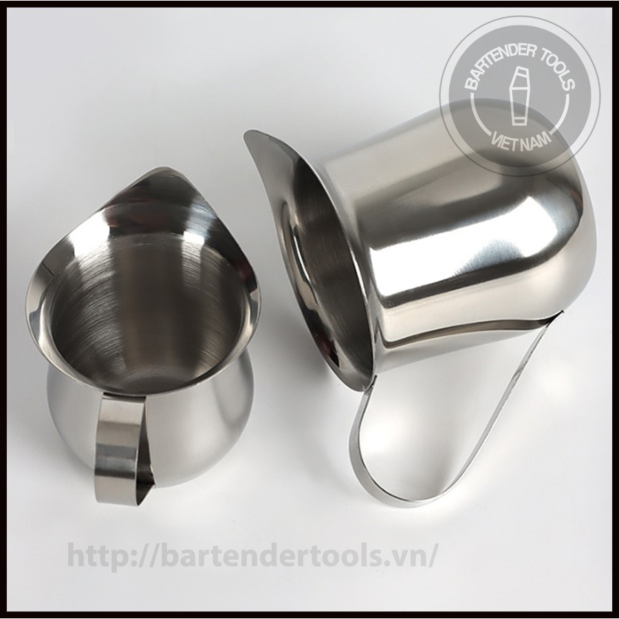 Cốc đong inox có quai cầm