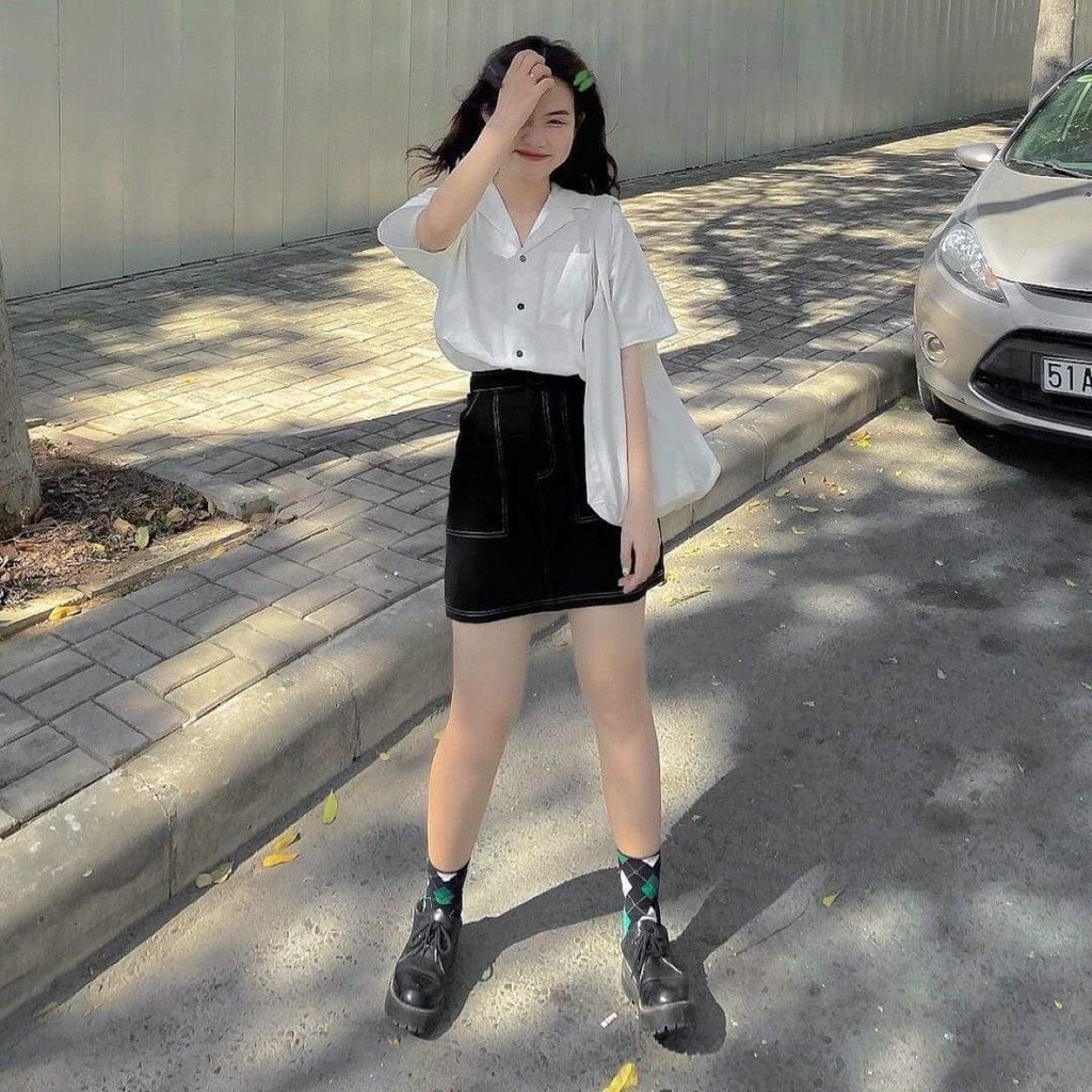 Bộ nữ áo sơ mi trắng ngắn tay kèm chân váy bò siêu xinh - set nữ váy chữ a kèm áo ngắn tay nữ so hot