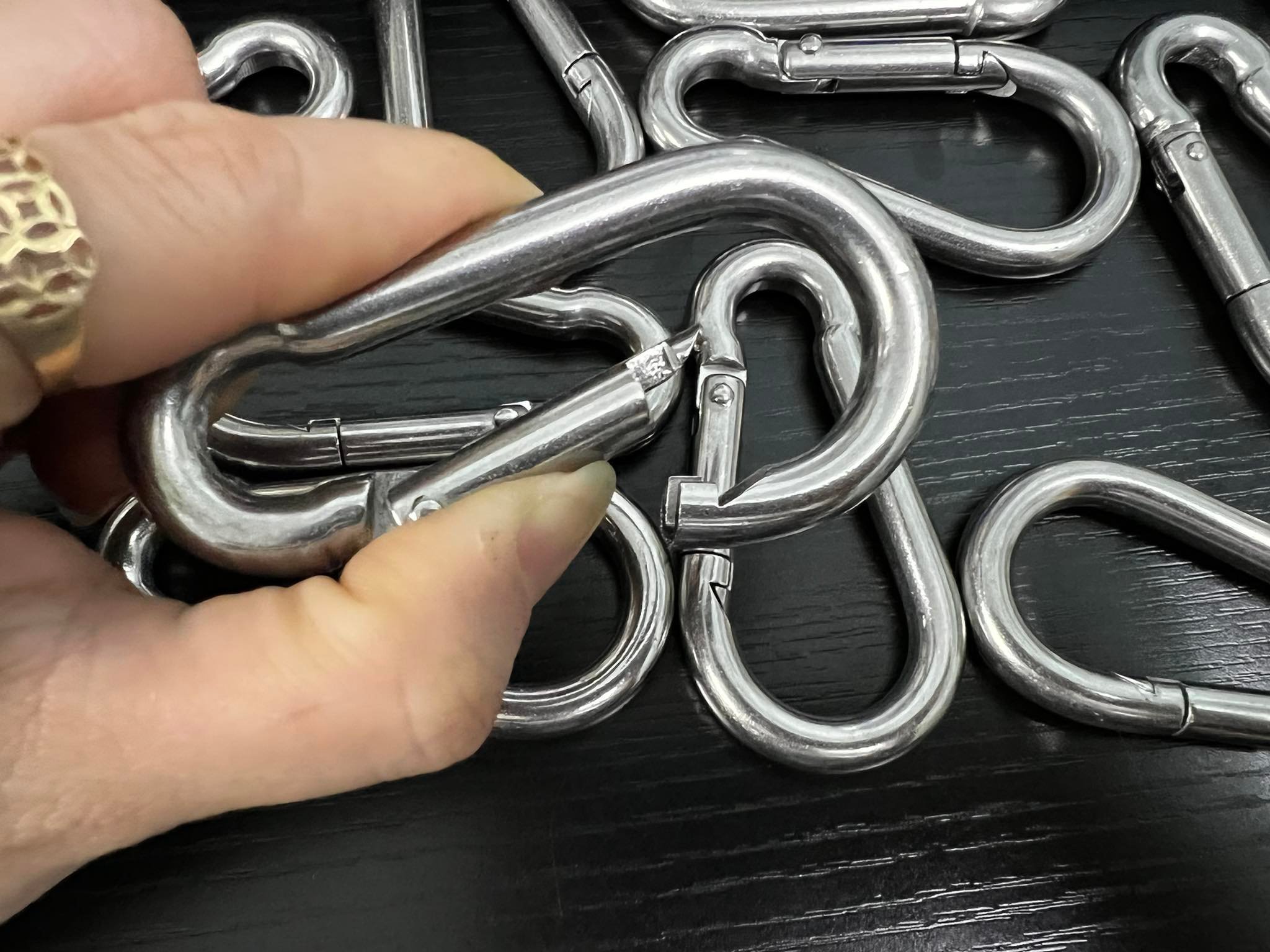 Móc khóa treo carabiner  Inox 304