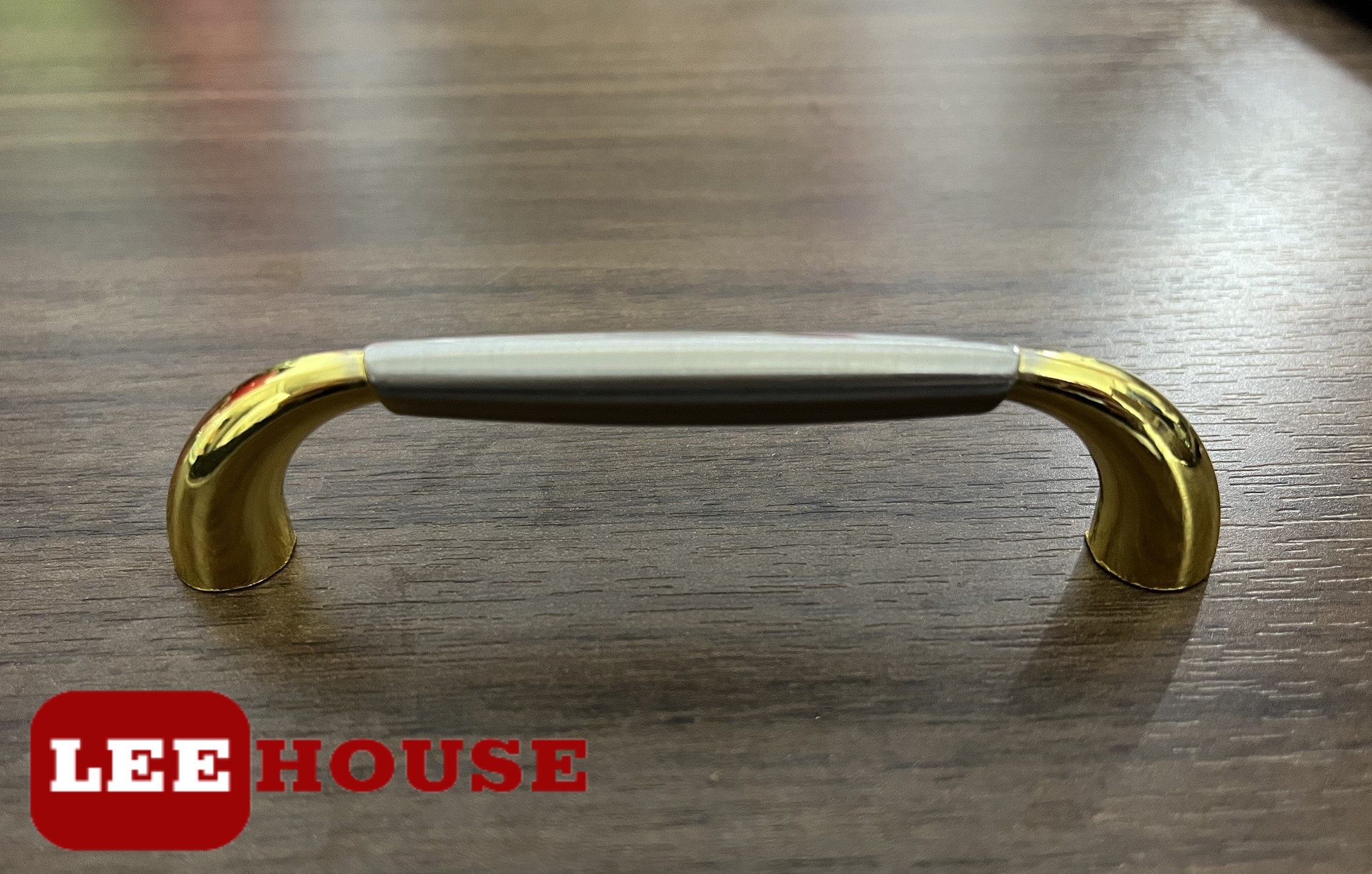 TAY NẮM TỦ HIỆN ĐẠI LH-003