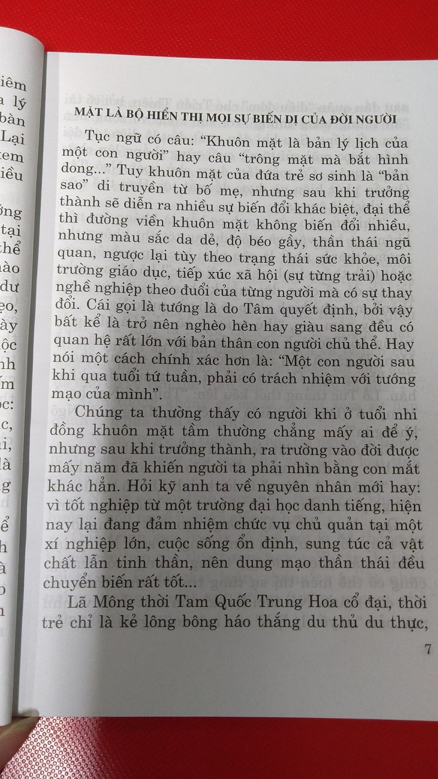 sách - thuật xem tướng mặt