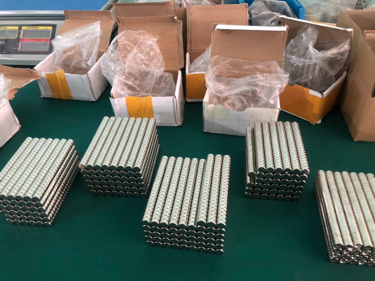 Bộ 20 nam châm viên tròn 10x5mm
