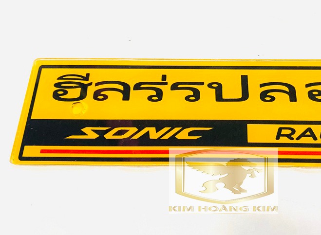 Bảng tên Thái gắn Sonic Siêu Rẻ bền đẹp