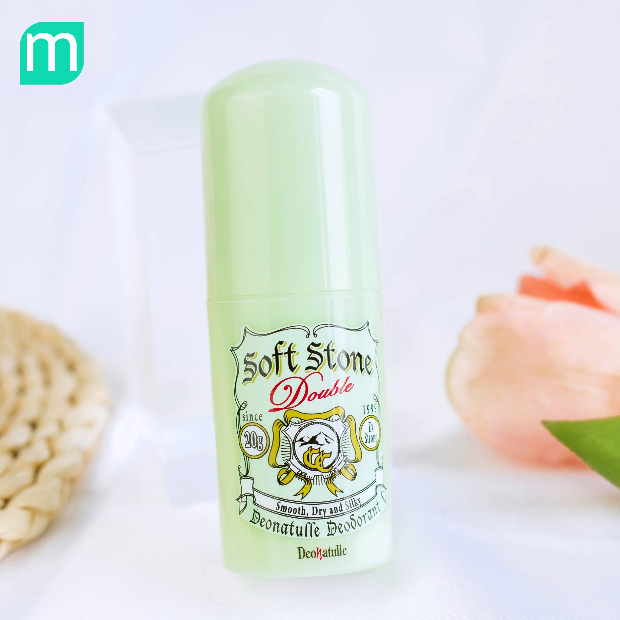 Lăn Khử Mùi Đá Khoáng Soft Stone 20G Xanh