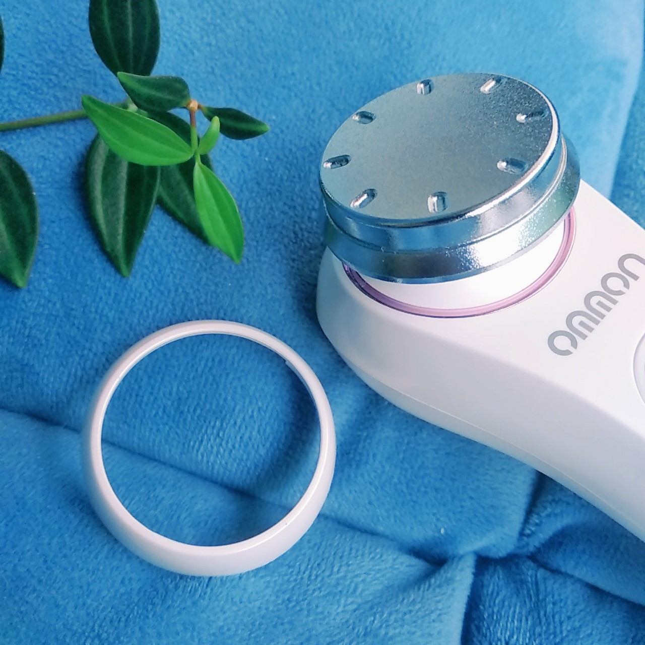 Máy đẩy tinh chất XPREEN OMMON dưỡng trắng nóng lạnh