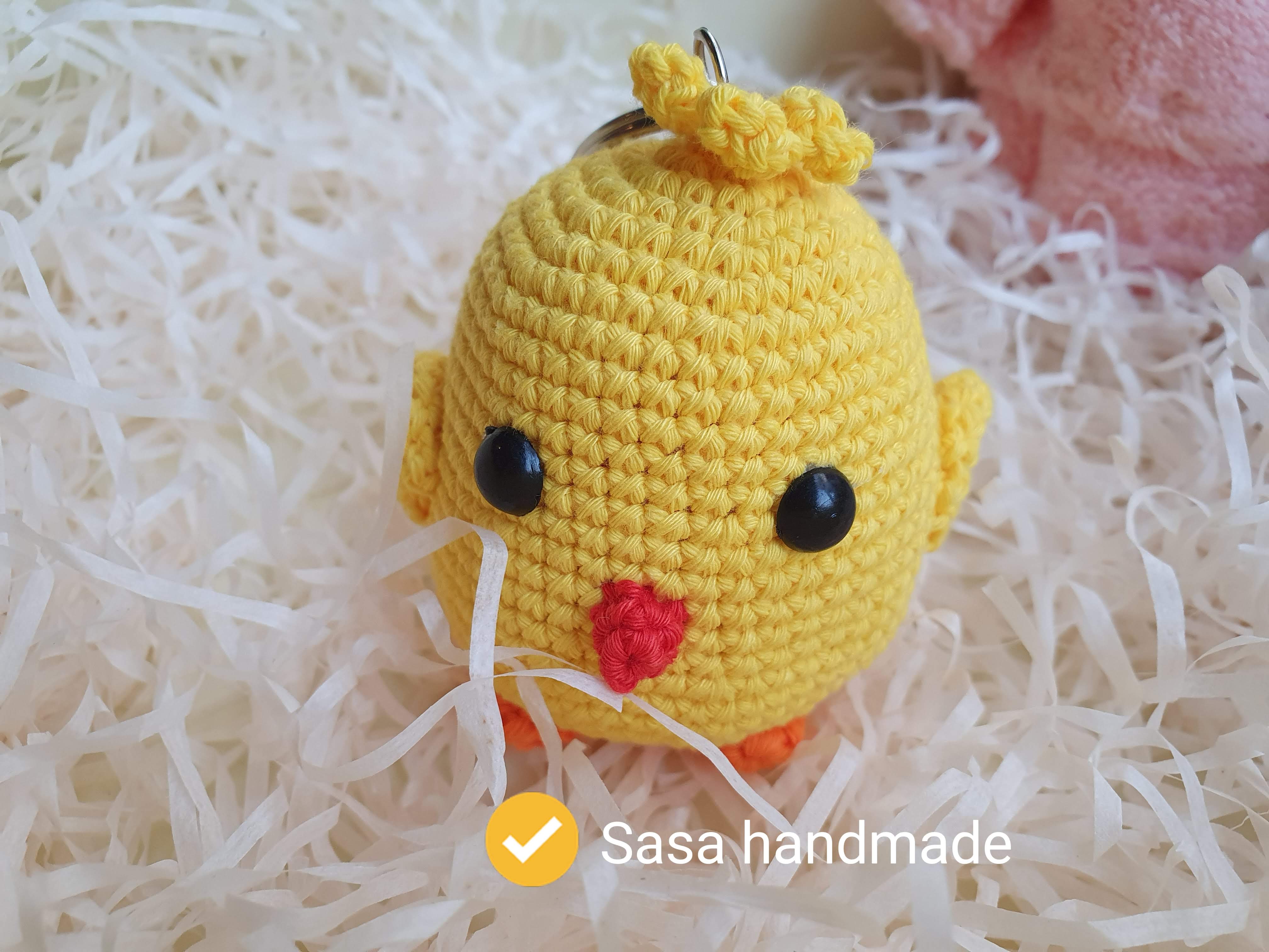 Móc khóa gà con bằng len