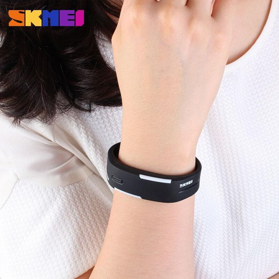 Đồng hồ nam dây cao su Skmei 1099A (Đen)