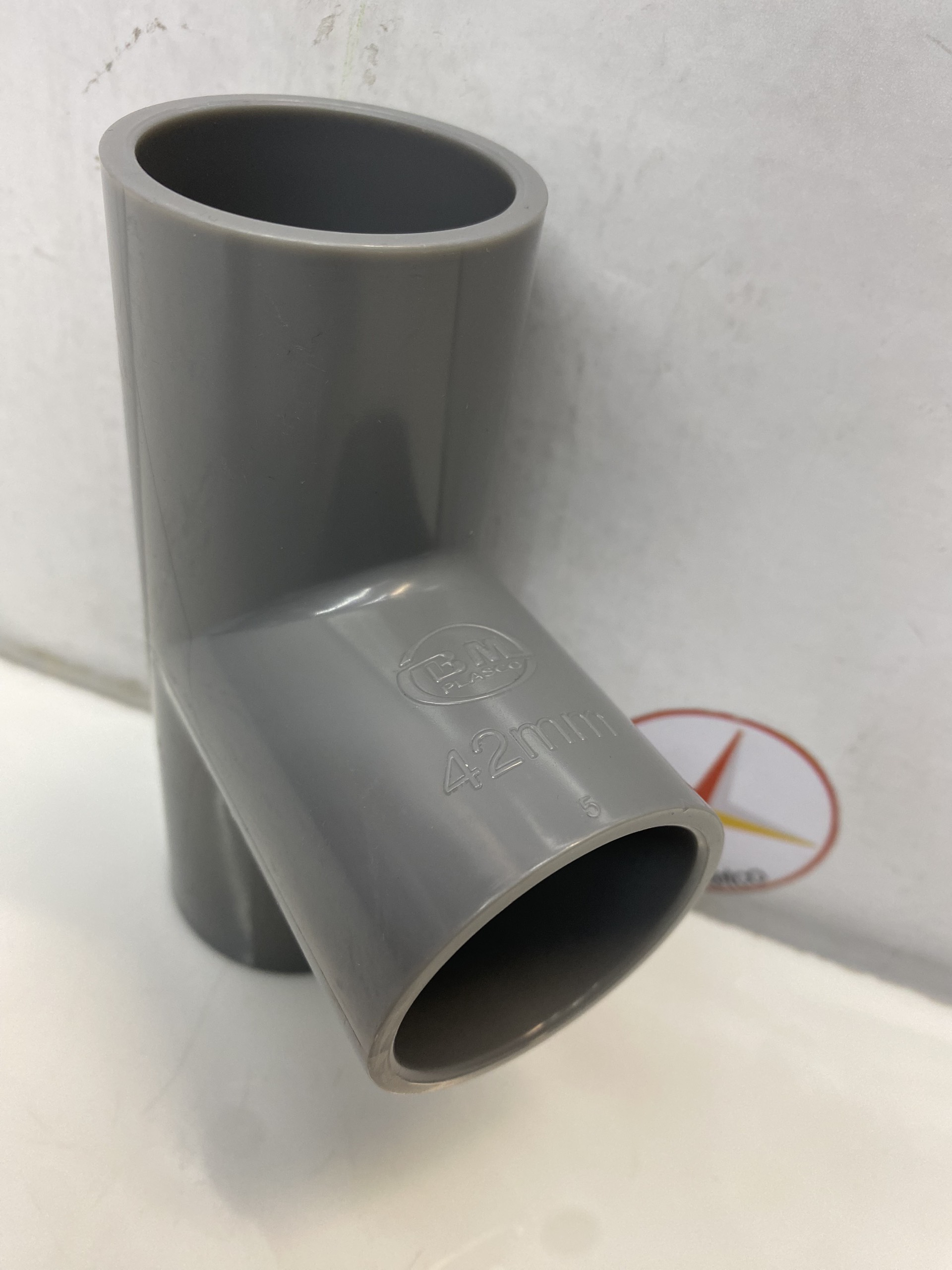 Tê 42 nhựa pvc bình minh _ t42