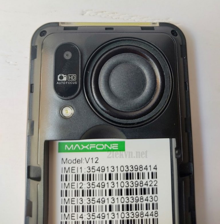 [HCM]Điện thoại 4 Sim MaxFone V12 Đen Vàng Siêu Đẹp