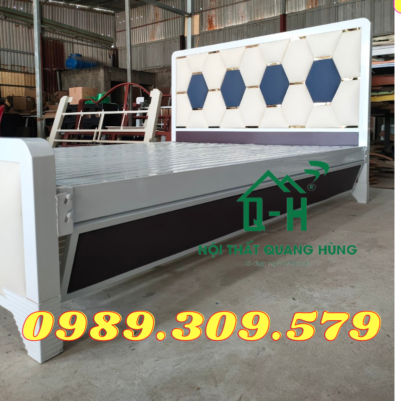 Giường sắt hộp cao cấp đầu lục giác