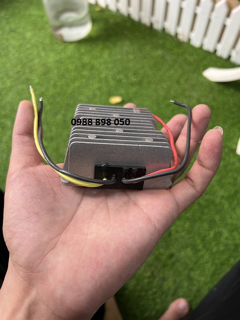 Bộ chuyển đổi nguồn DC từ 48V sang 36V