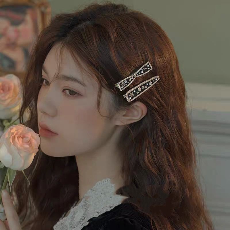 Kẹp tóc mái cổ điển, phong cách Retro Hàn Quốc