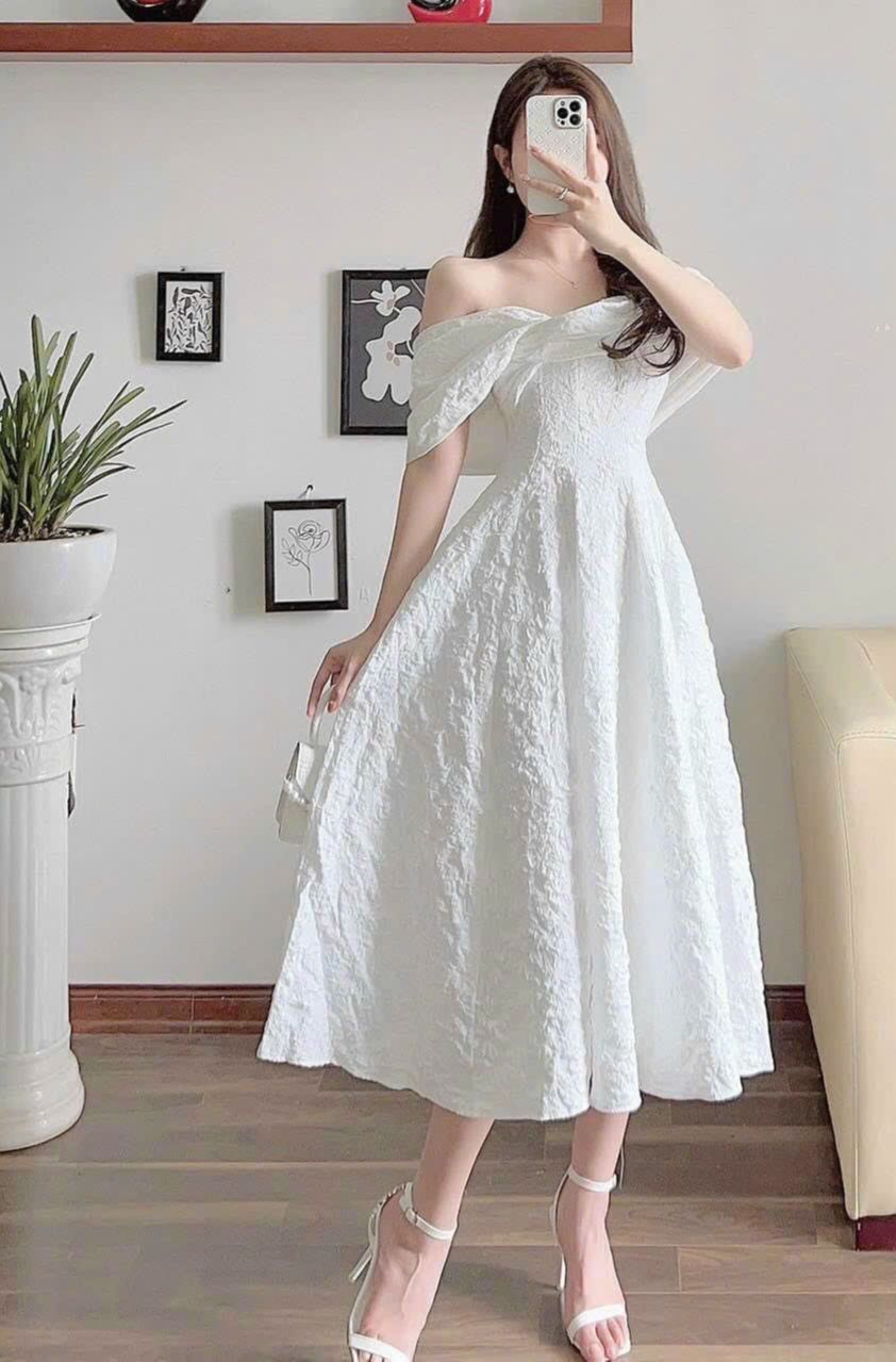 Đầm váy nữ kiểu dáng xòe vèo vai ( có mut ngực )