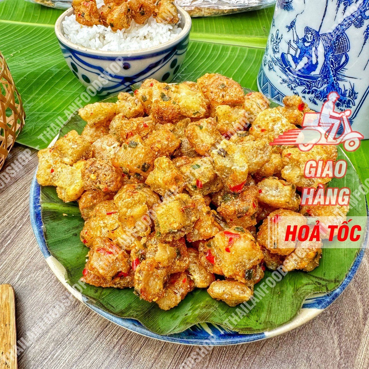 Tóp Mỡ Liền Da Sốt Mắm Hành - Lon 100Gr