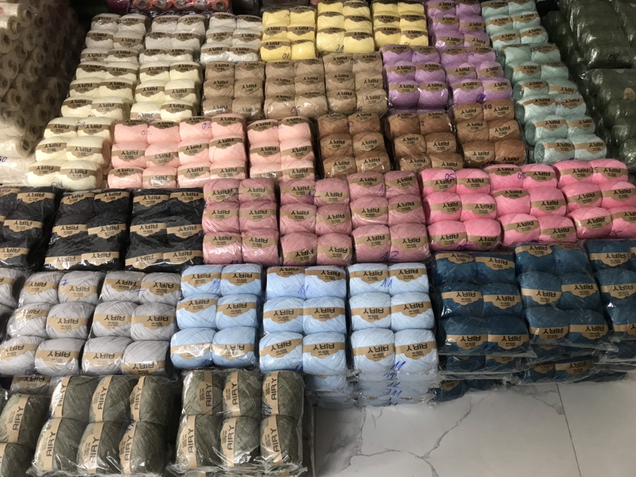 Sợi Airy móc mũ, túi cuộn 45g