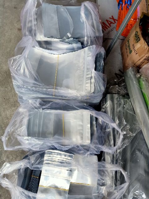 Túi Zip Bạc-1 Mặt Trong,1 Mặt Bạc