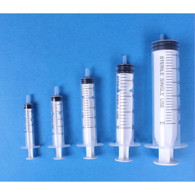 Bơm tiêm y tế chính hãng Tanaphar 5ml Tanaphar có Kim (túi 1 Chiếc)
