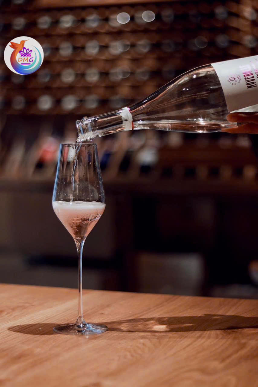 [NHẬP KHẨU] VANG SỦI HỒNG (Ý) TAVERNELLO NOVEBOLLE– 750ML (11.5%) – DMG WINE