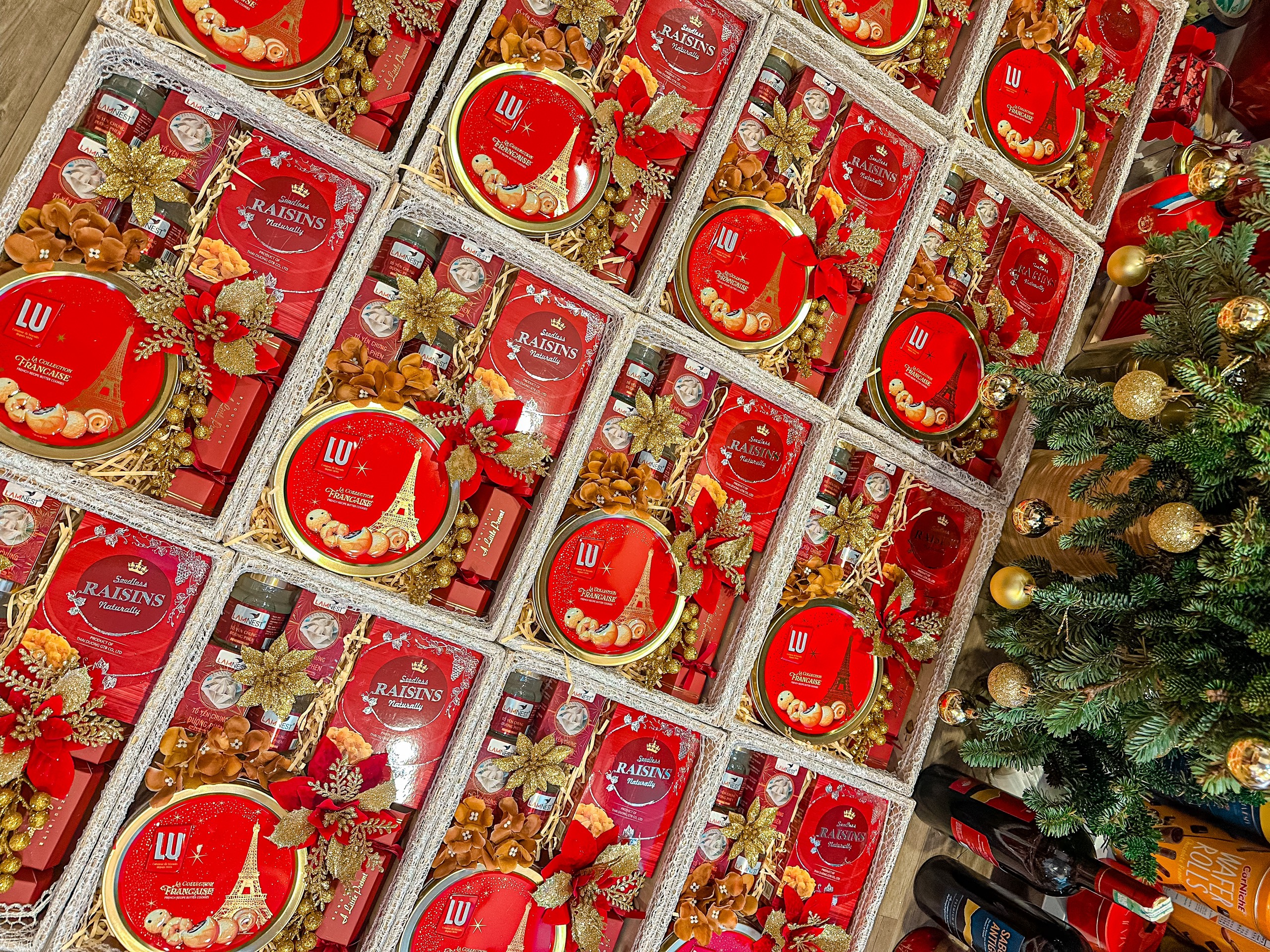 KHAY  QUÀ TẾT 2024