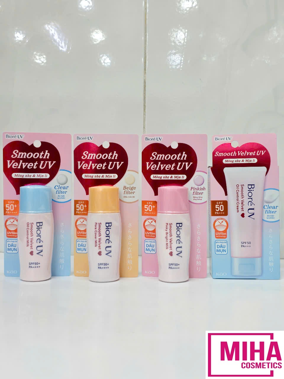 Sữa Chống Nắng Biore UV Smooth Velvet SPF50 PA++++ 30ml
