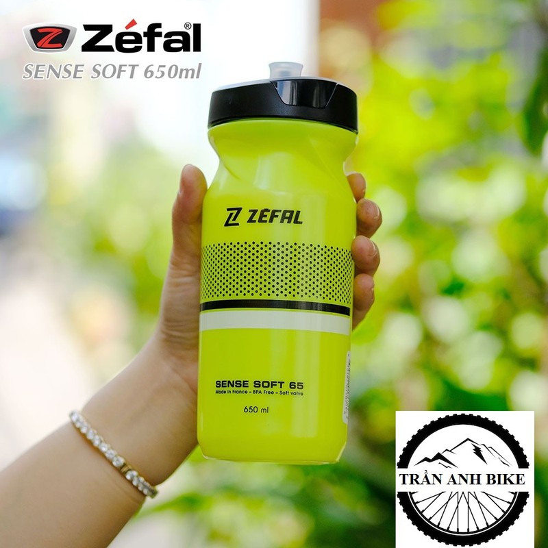 Bình Nước Xe Đạp ZEFAL SENSE SOFT 650ml