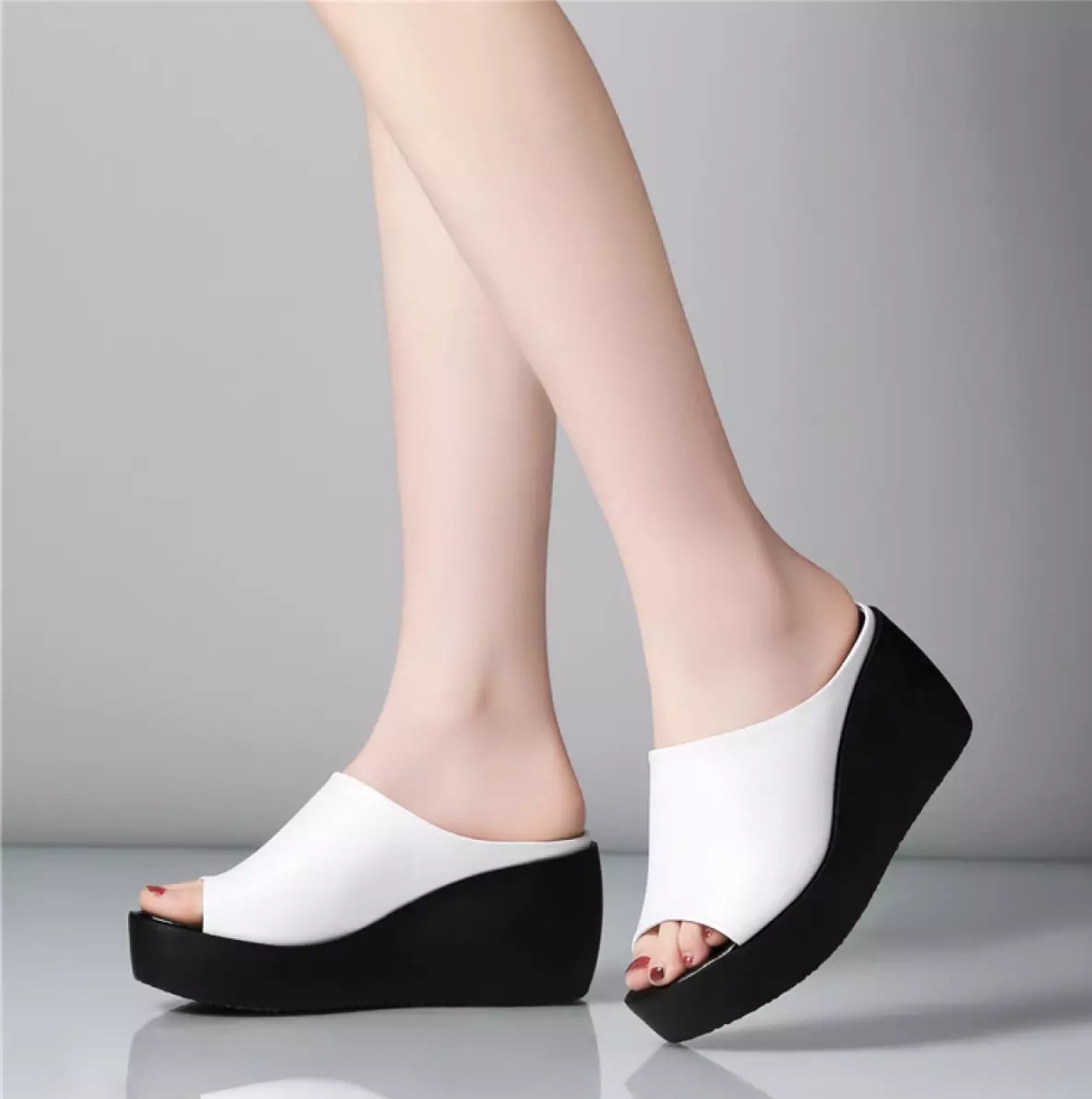 Dép đế xuồng quai da cao cấp