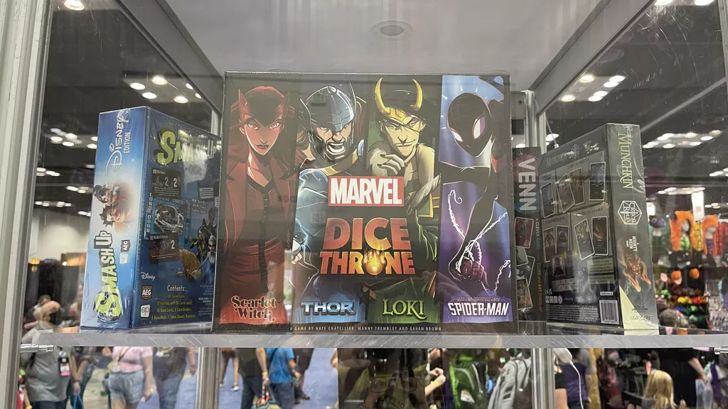 [US] Marvel Dice Throne: Scarlet Witch v. Thor v. Loki v. Spider-Man - Trò Chơi Board Game