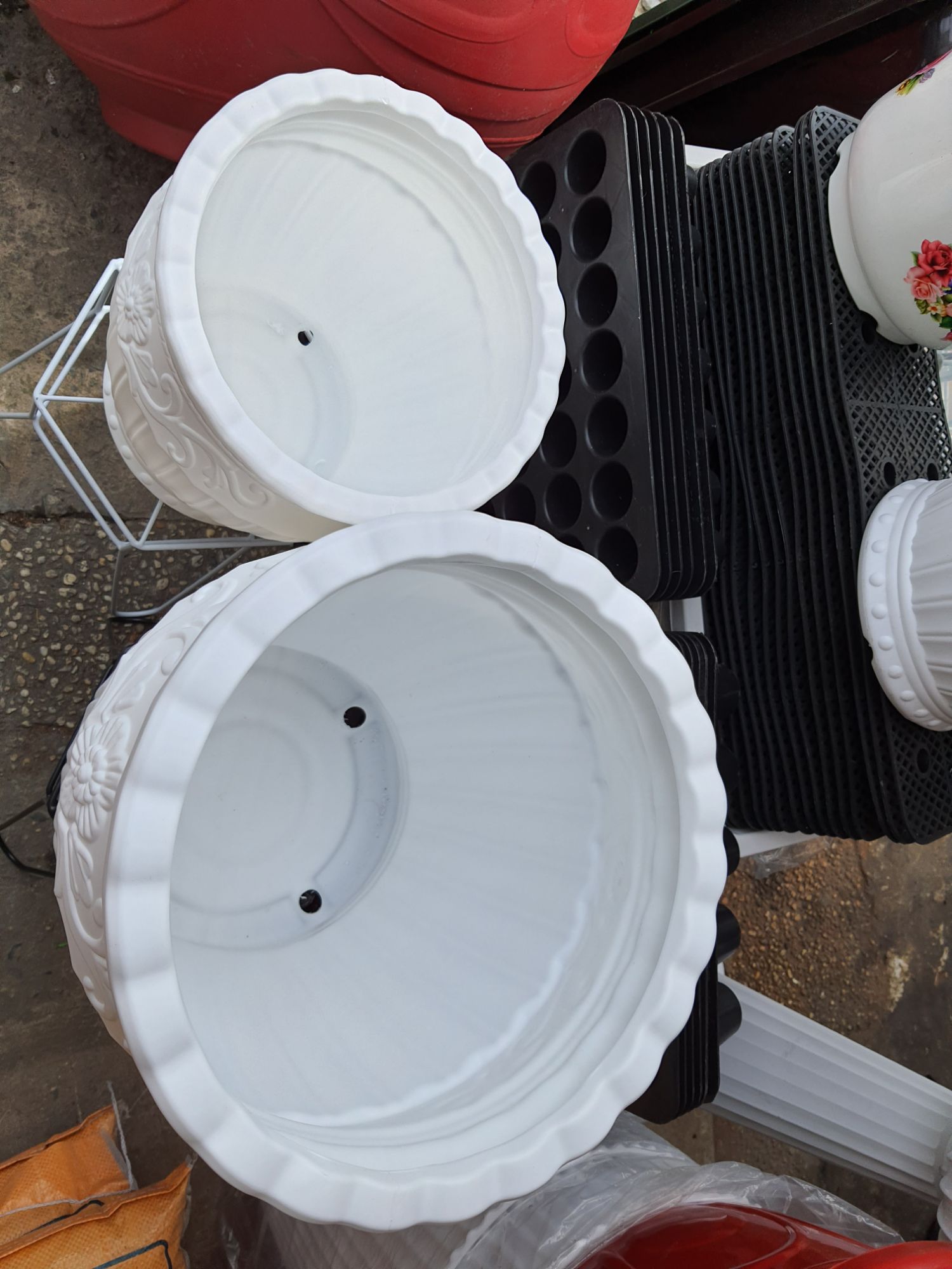 chậu lu sọc đường kính 26cm cao 30cm.