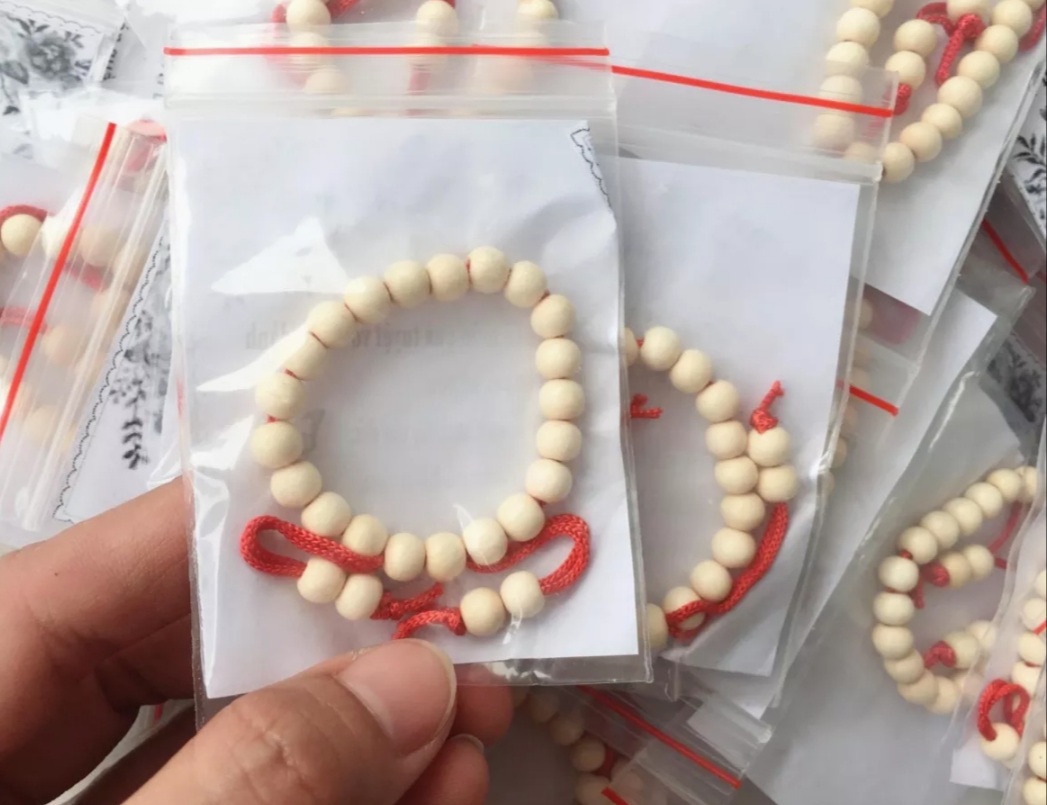 Combo 2 Vòng Dâu Tằm Cho Bé