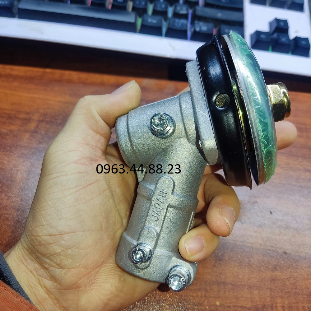 Đầu bò máy cắt cỏ