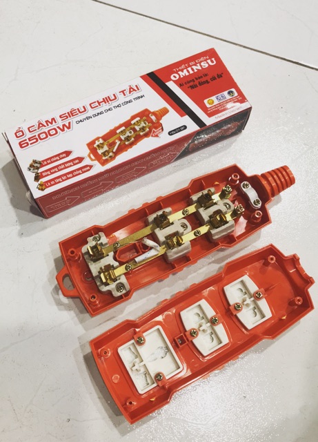 Ổ cắm siêu chịu tải OMINSU 6500W 30A