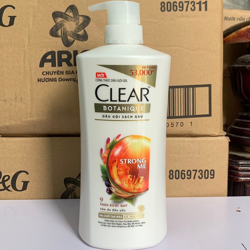 Dầu Gội Sạch Gàu CLEAR Thảo Dược 630gr