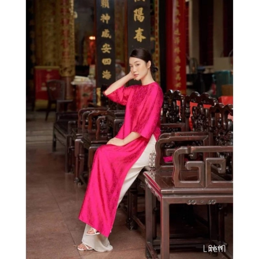 Áo dài cách tân nữ dáng suông tay dài chất liệu gấm kèm quần ống rộng tuyết nhung T1519