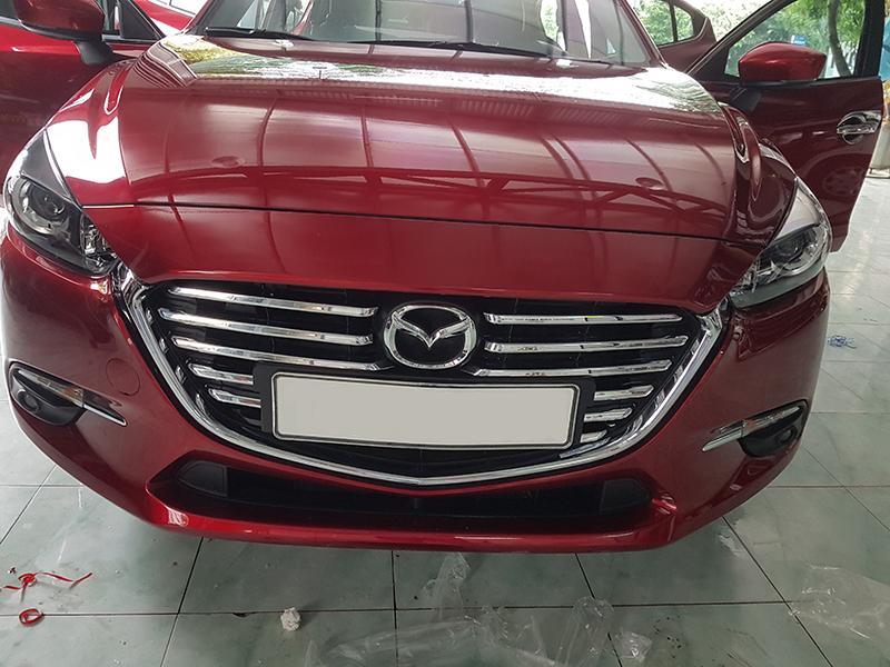 ỐP TRANG TRÍ MẶT CALANG MAZDA 3 2017-2018