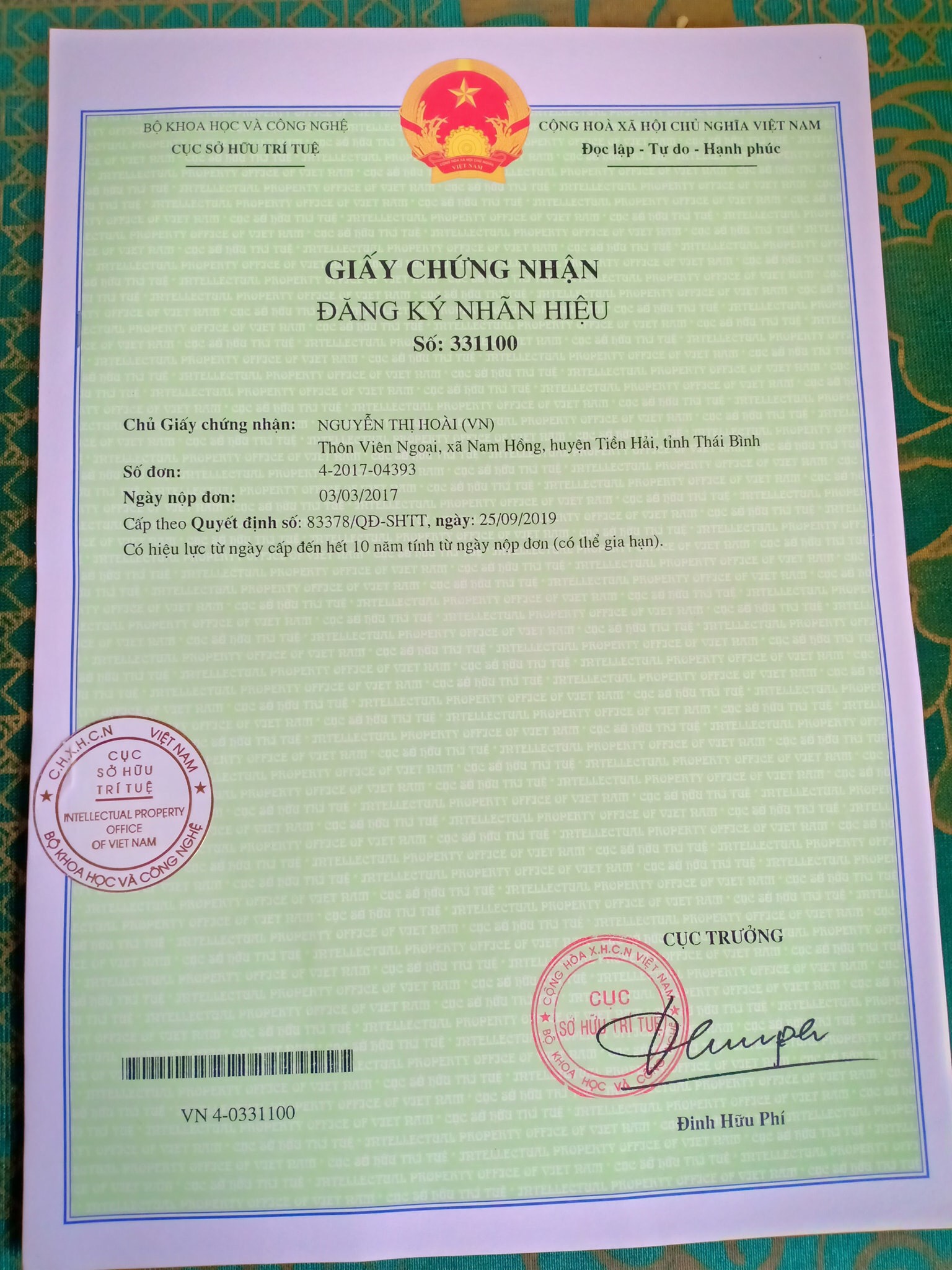 Mặt nạ thảo dược Hoài Nguyễn