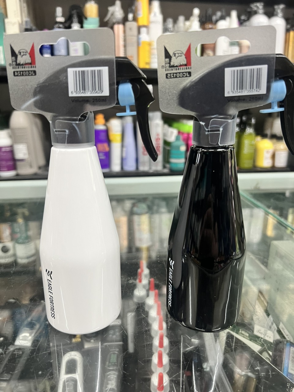 Bình xịt nước cắt tóc eagle fortress 250ml