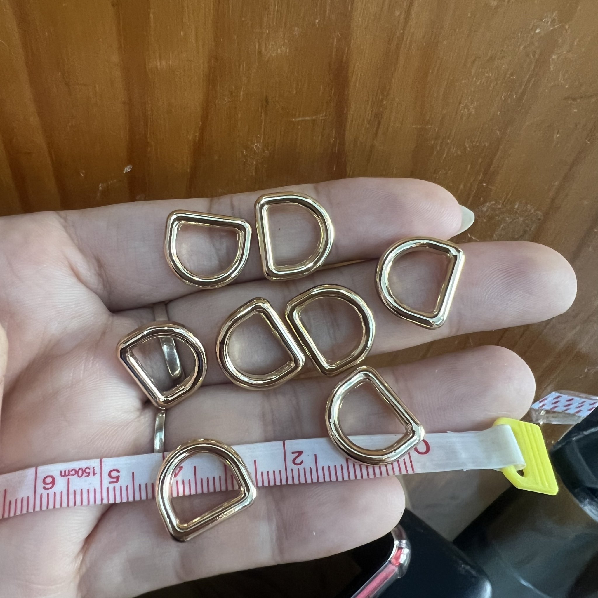 Khoen d gắn túi xách 1cm dày 10k/cặp