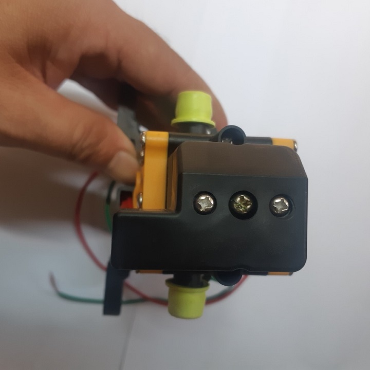 Bơm đơn dùng cho bỉnh xịt điện