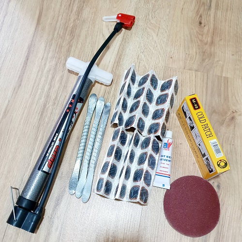 Bộ Dụng Cụ 4 Món Vá Ruột Xe Đạp Tiện Dụng