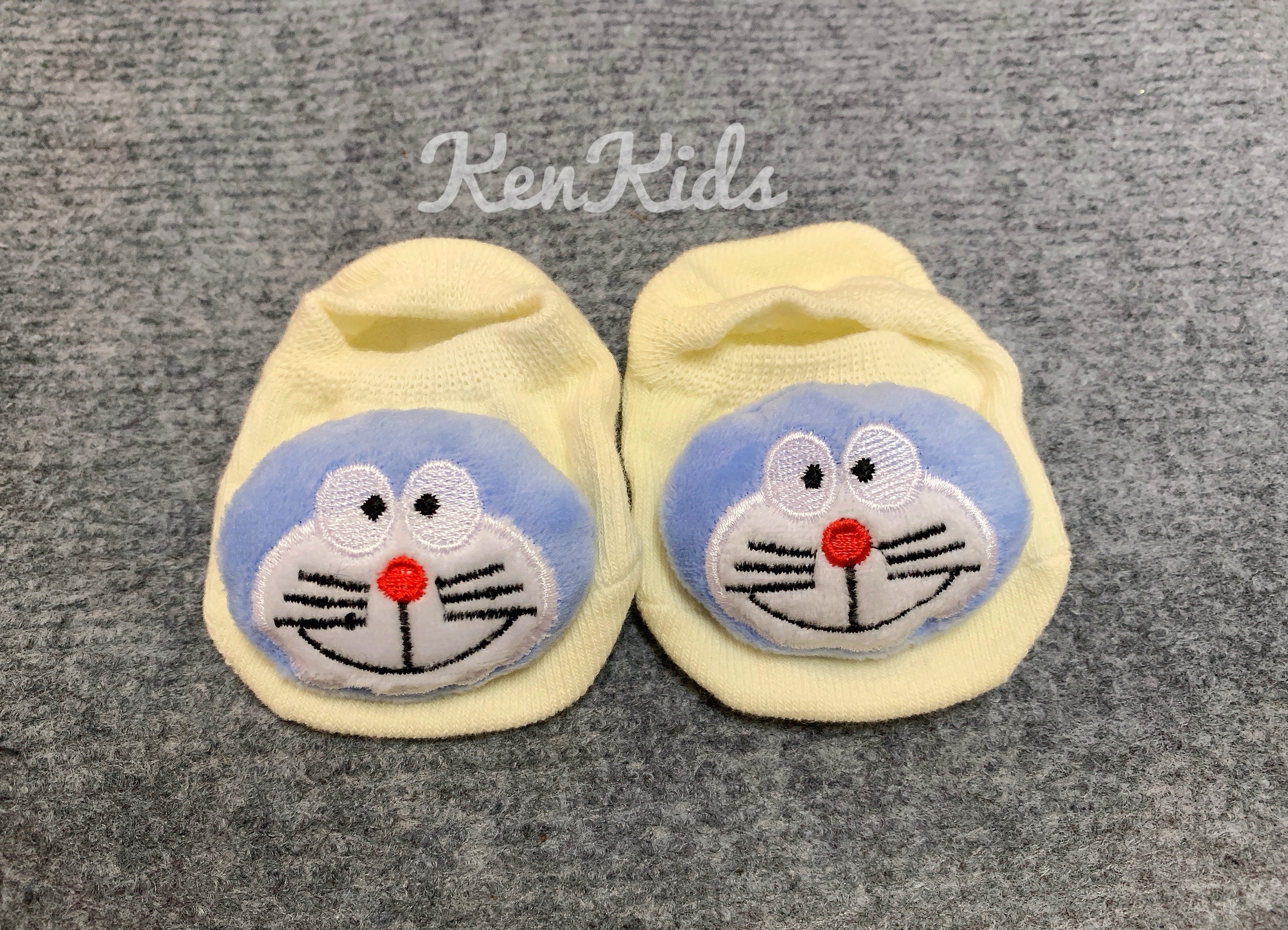 Vớ tất hình thú 3D chống trượt cho bé (size S, M) - 1 đôi