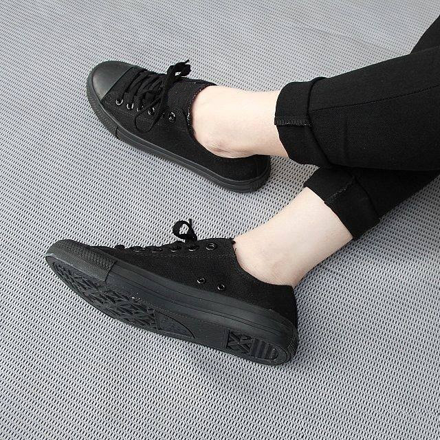 [HCM]Giày Sneaker Cổ Thấp CVS Nữ Màu Full Đen