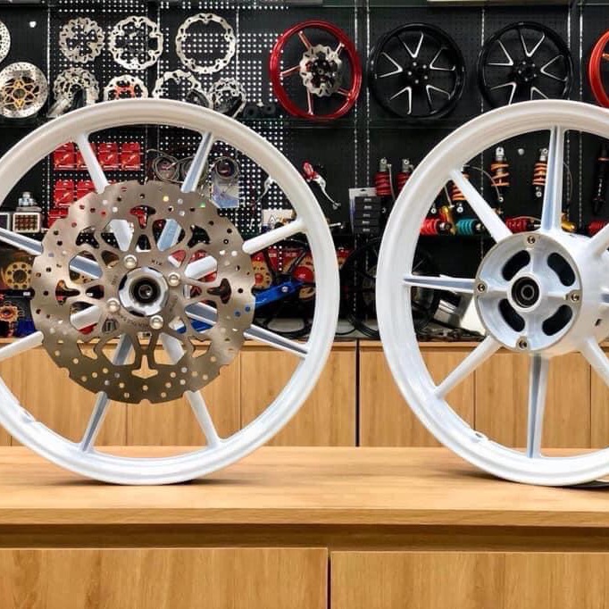 Mâm X1r 8 cây winer gắn như zin “ tặng đĩa trước “ size 1.6 1.85 chính hãng