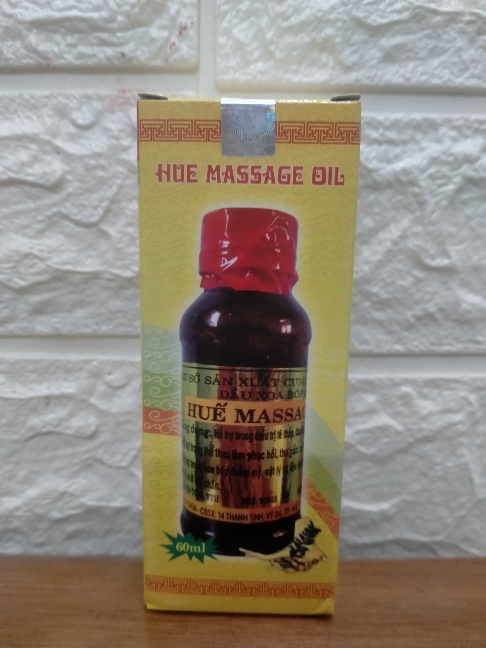 2 Dầu xoa bóp massage Huế Cung đình Vỹ Dạ ( chính hãng 2 chai x 60ml )