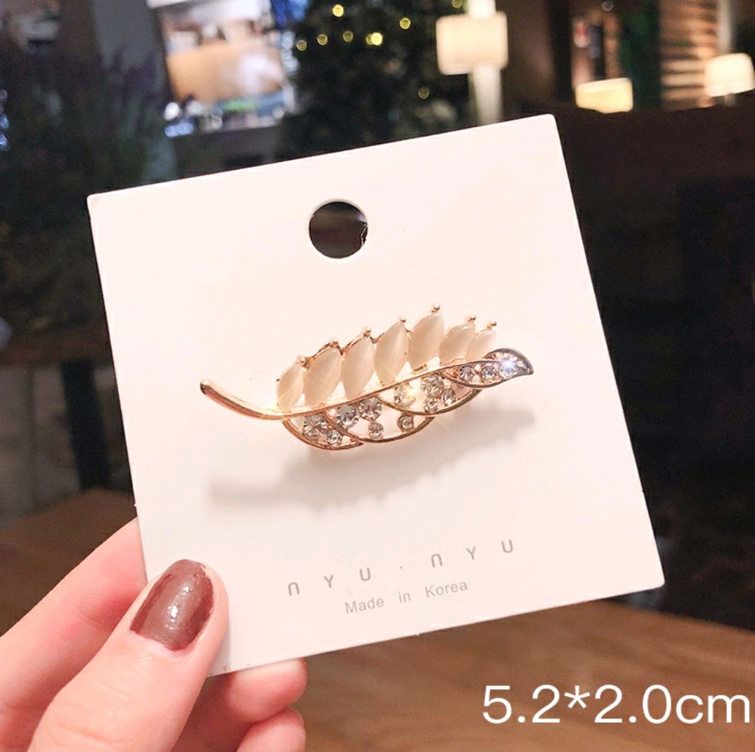 Phụ kiện ghim cài 04