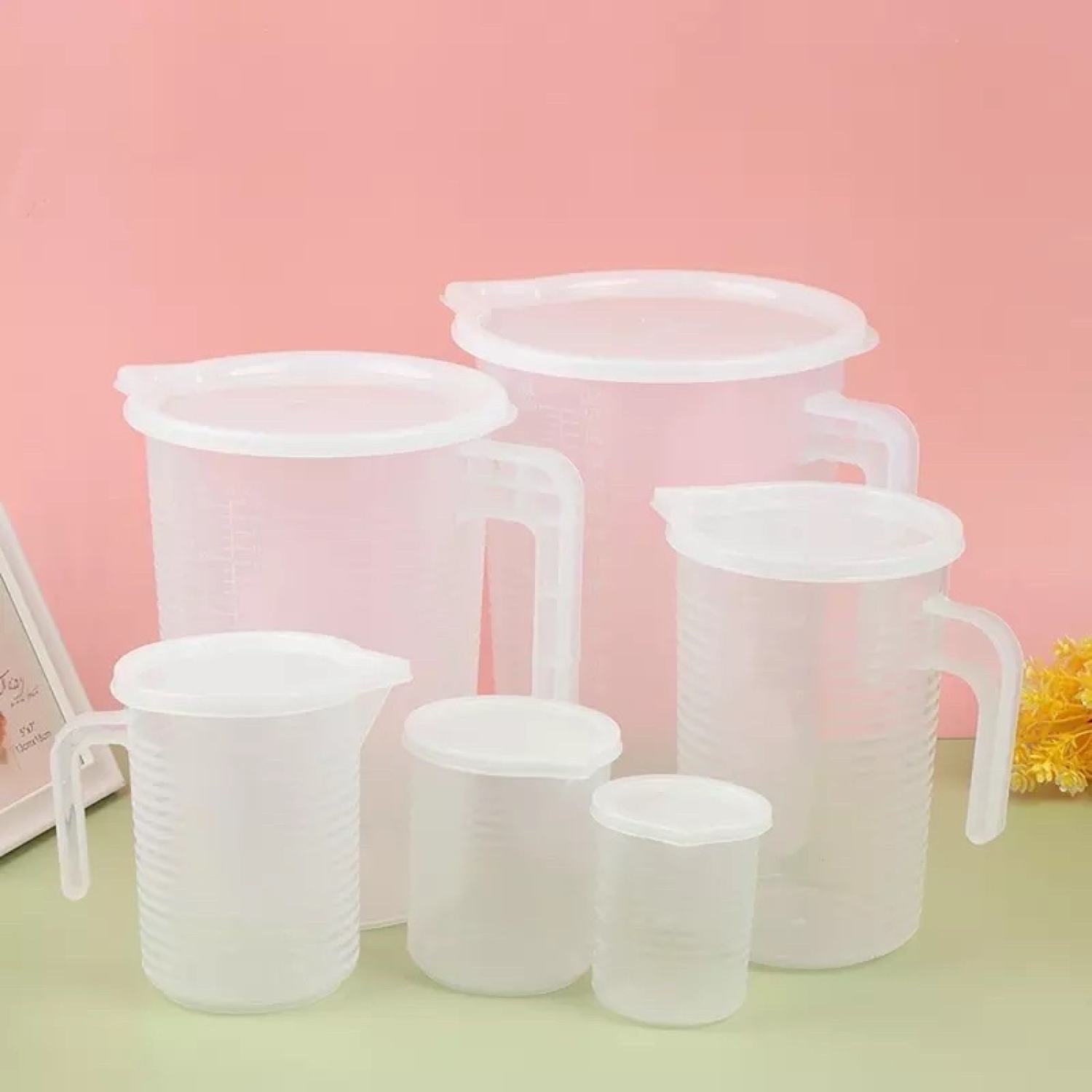 Ca Đong Nhựa Chia Vạch Có Nắp Đủ Size