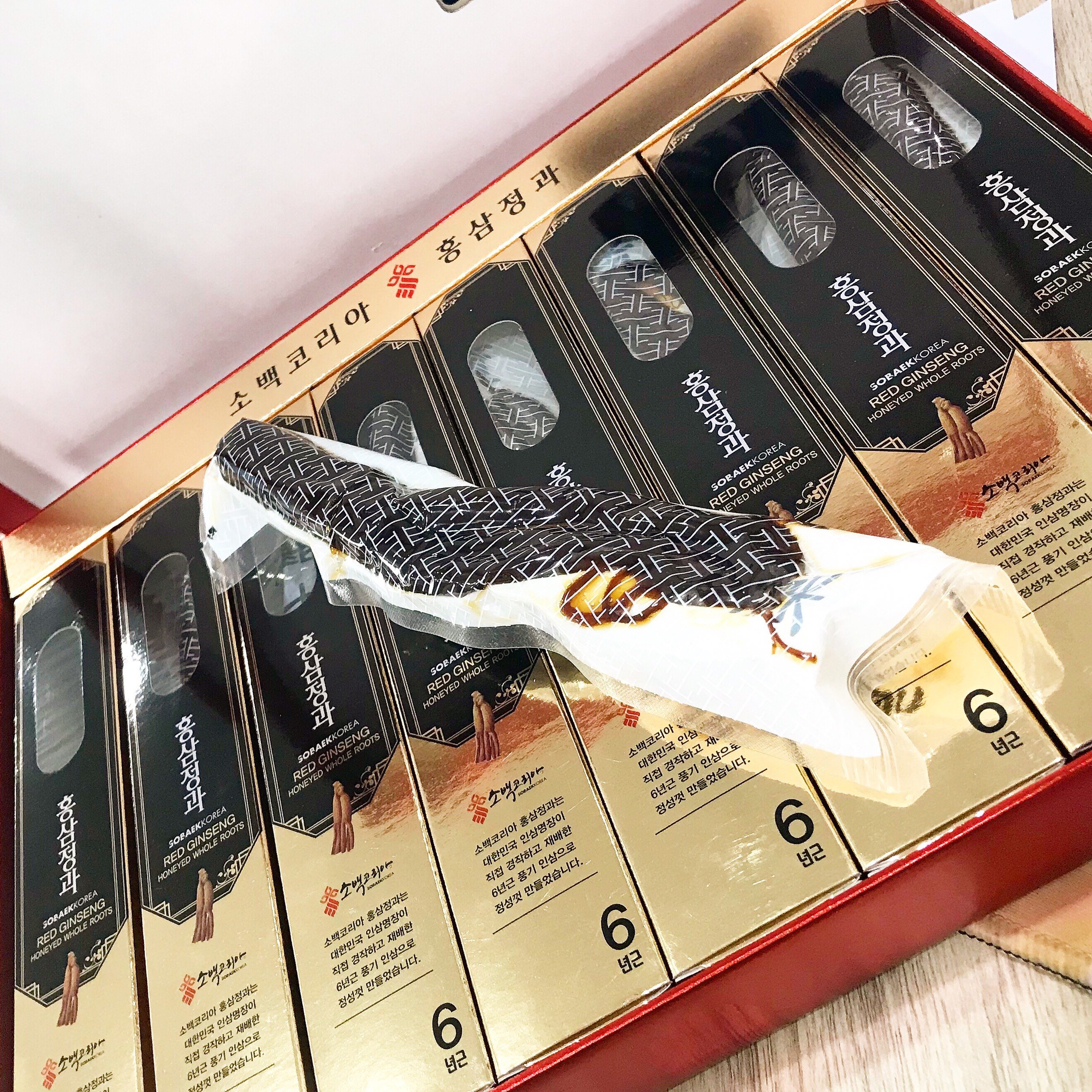 Hồng Sâm Củ Tẩm Mật Ong 300g Sobaek