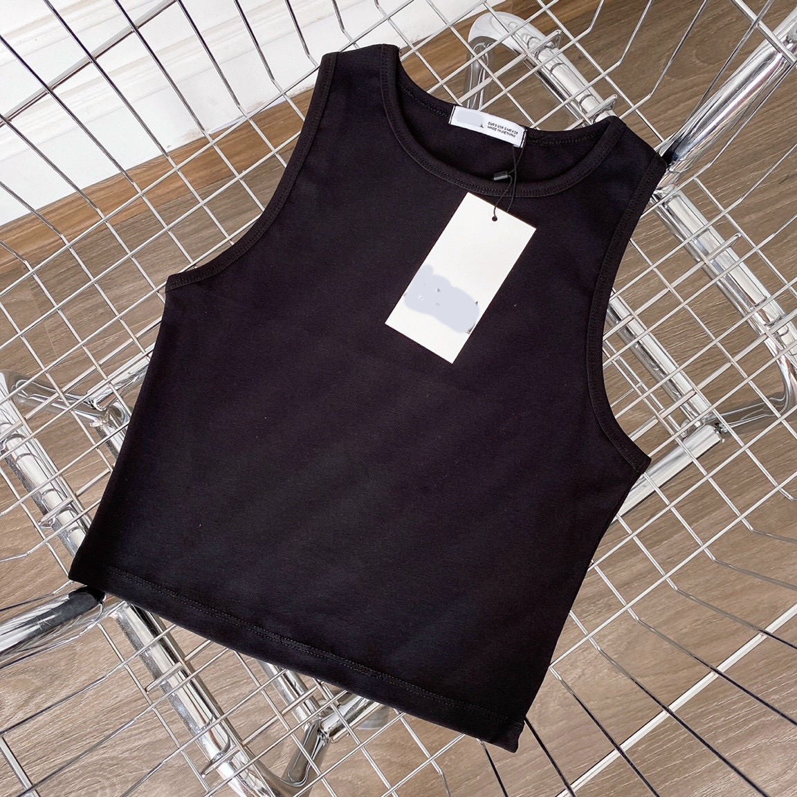 Áo Ba Lỗ Croptop Ôm Body Kiểu Dáng Basic Cộc Tay Co Giãn Tốt ELY206