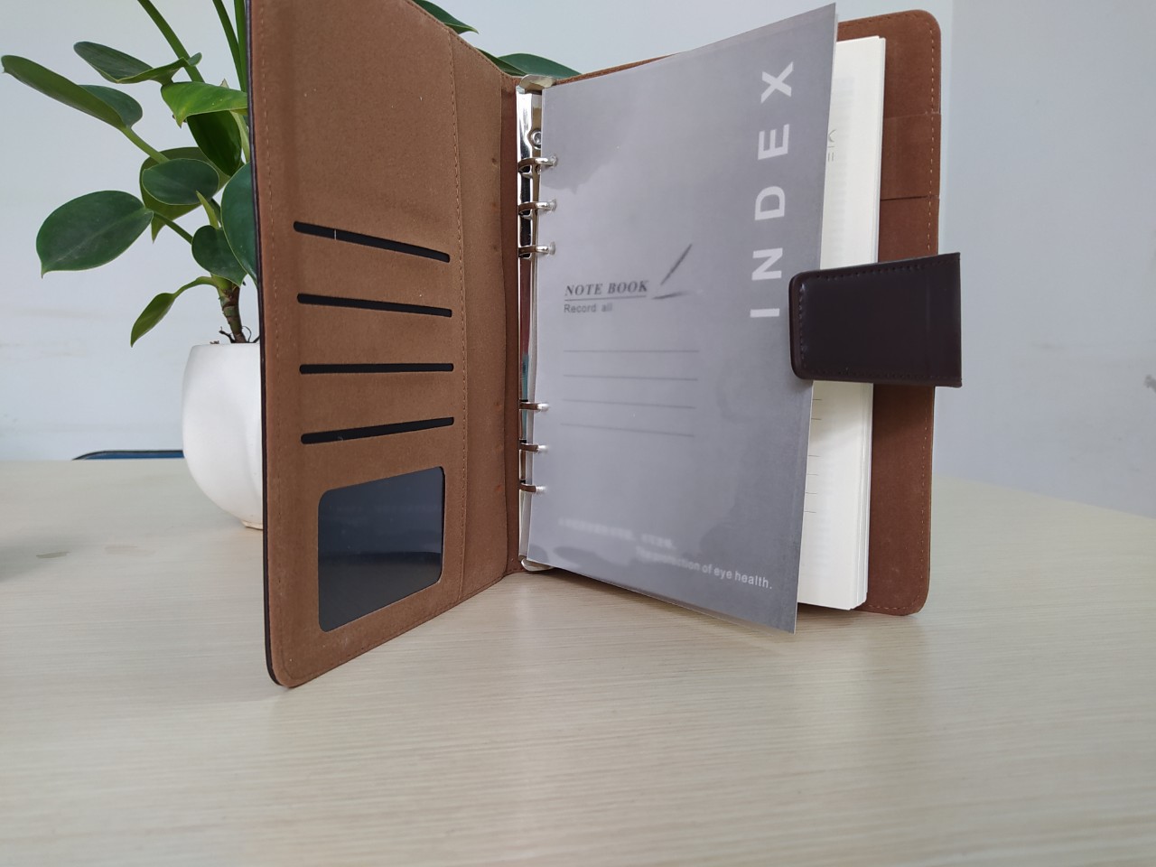 Sổ bìa da gáy còng A5 w808