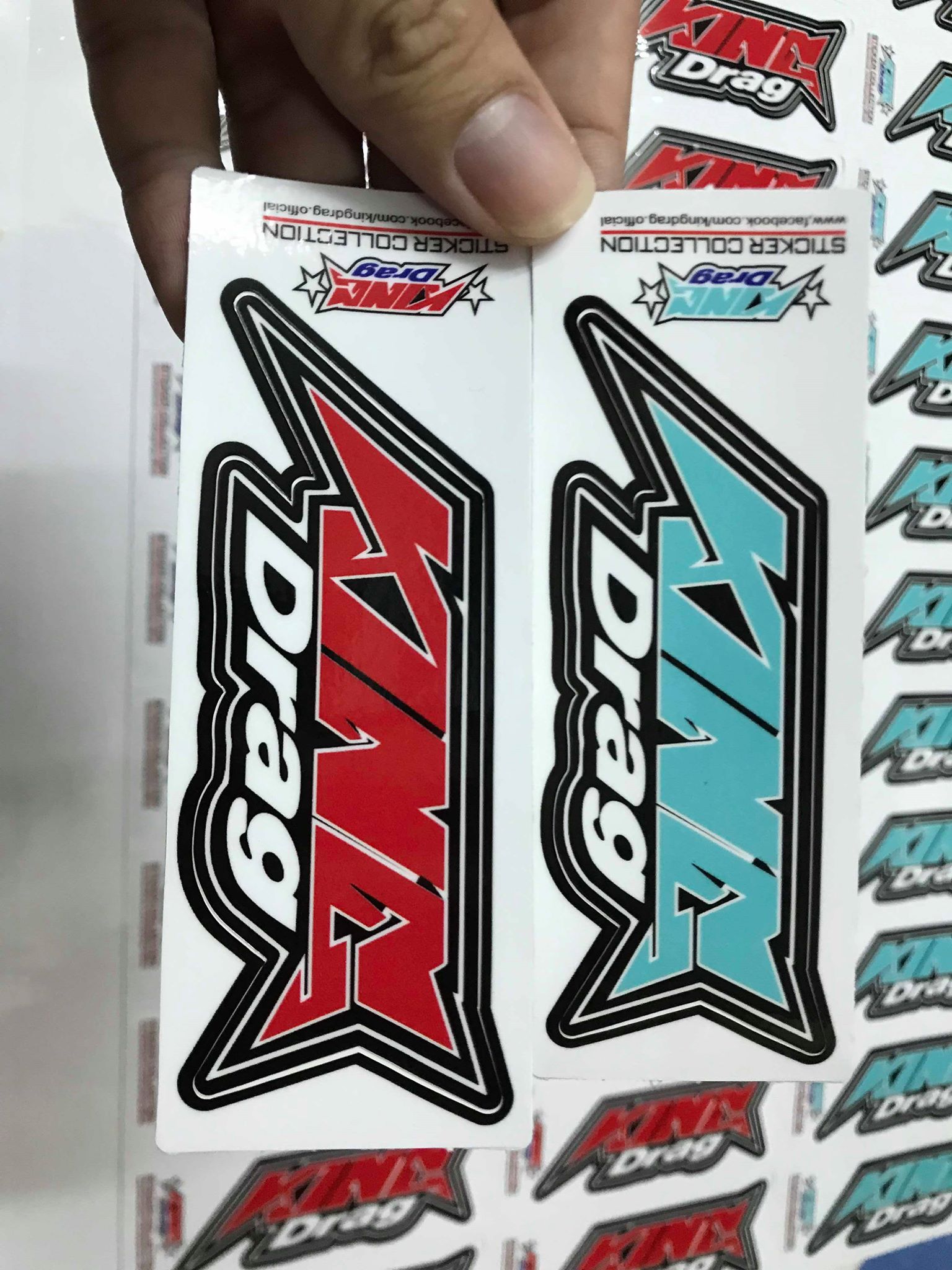 [HCM]COMBO 2 TEM LOGO KINGDRAG STIKER